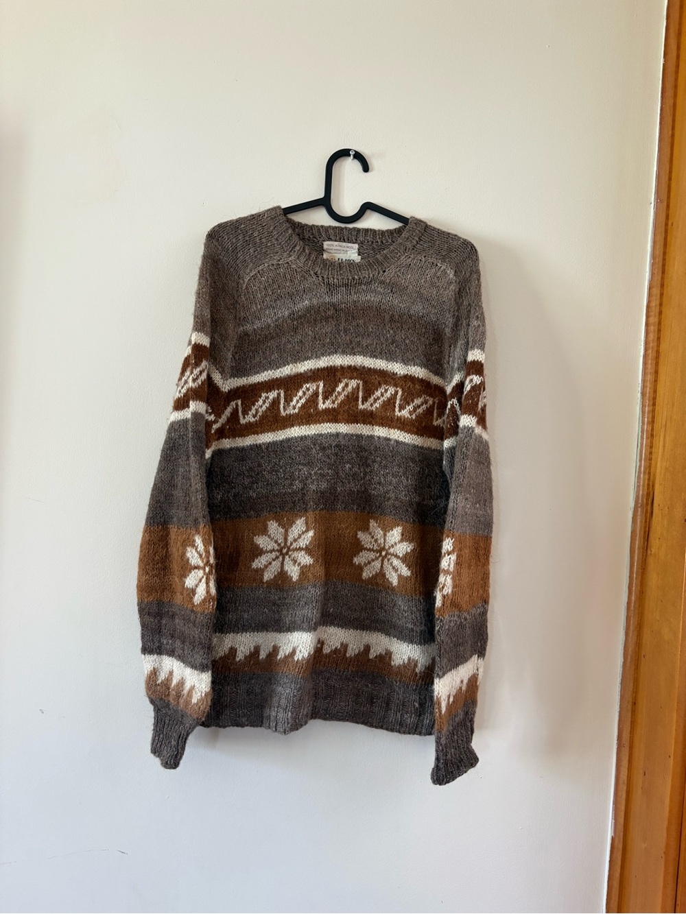 Vintage 100% alpaca wool sweater Large
